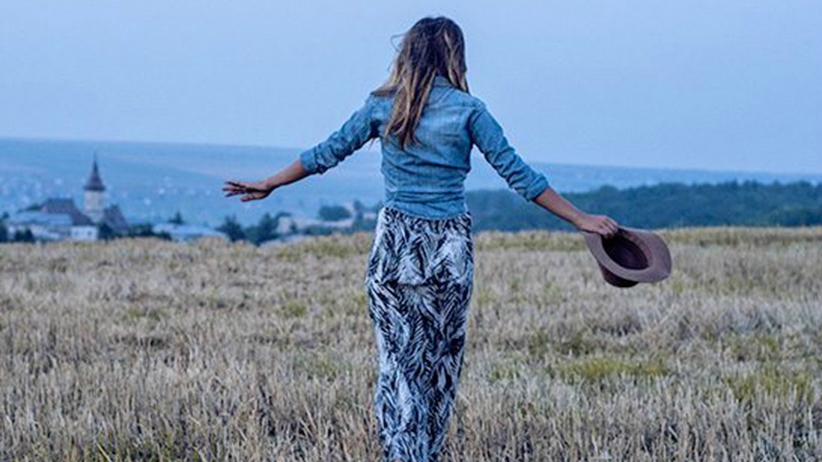 7 Ways to Shake Off the Sadness and Learn How to Be Happy Again 1 Shake-Off-the-Sadness-and-Learn-How-to-Be-Happy-Again