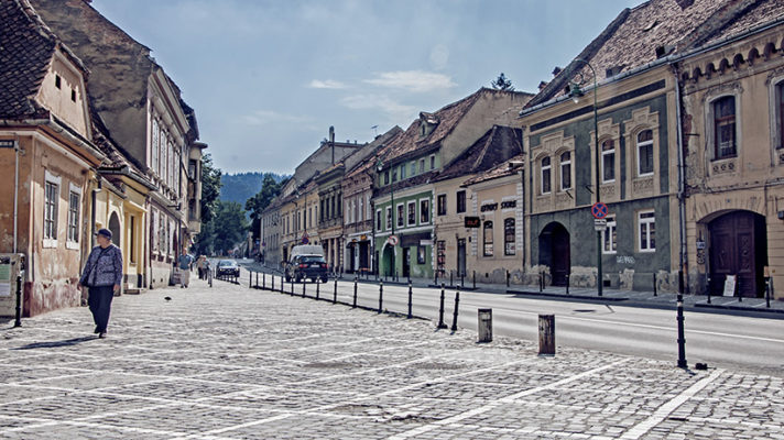 Visit Brasov: 30 Beautiful Photographs to Inspire You to Visit Transylvania 4 30 Photographs to Inspire You to Visit Brasov Transylvania 8