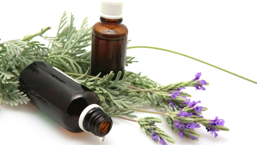 5 Aromatherapy Essential Oils for Stress Relief and Sleep