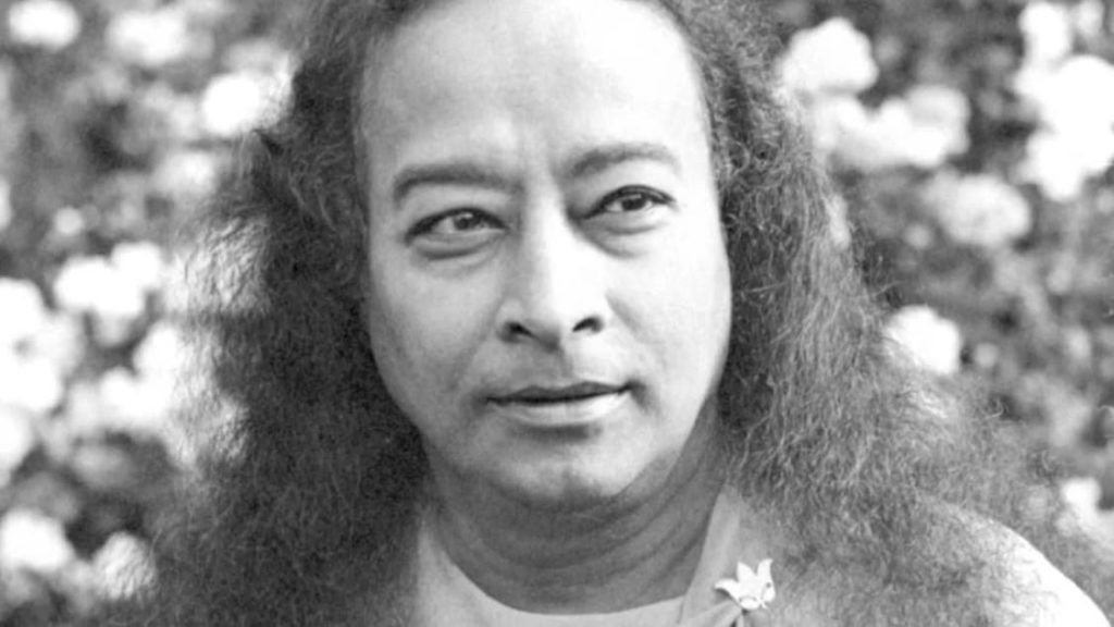 36 Life Changing Lessons to Learn from Yogananda