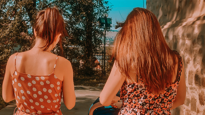 The Power of Association: On Choosing Your Friends Wisely 1 The Power of Association: On Choosing Your Friends Wisely