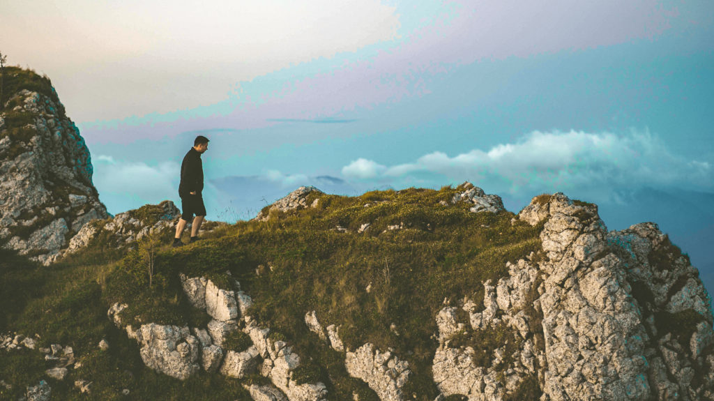 Overcoming Self-Doubt: 7 Easy Things You Can Do to Overcome Self-Doubt 1 7 Easy Things You Can Do to Overcome Self Doubt