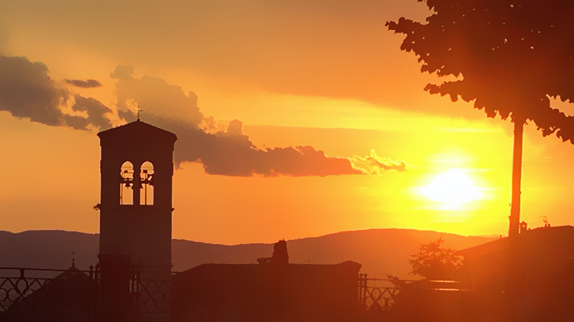 I Am the Great Sun: A Poem Inspired From Up Above 1 I Am the Great Sun