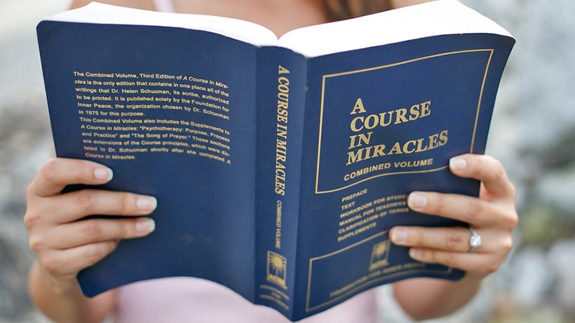 57 A Course in Miracles Quotes to Bring Love Back into Your Life